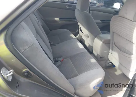 2006 Toyota Camry Le z USA, uszkodzony, nr VIN 4T1BE32K96U719755